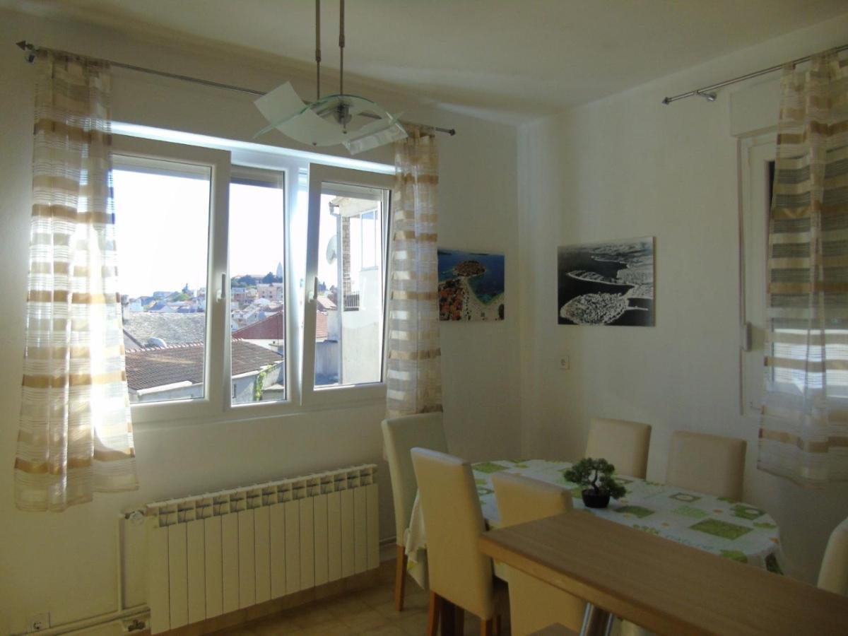 Apartment Simeto Primošten Exteriér fotografie