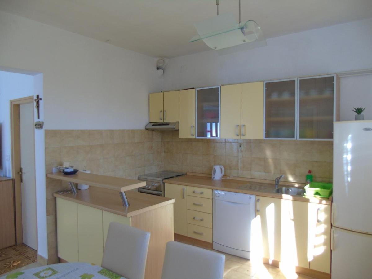 Apartment Simeto Primošten Exteriér fotografie